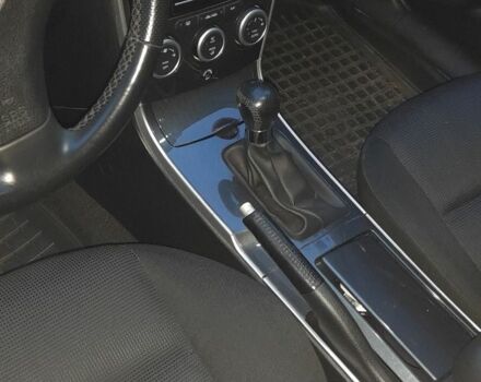 Синій Мазда 6, об'ємом двигуна 2 л та пробігом 270 тис. км за 4700 $, фото 14 на Automoto.ua