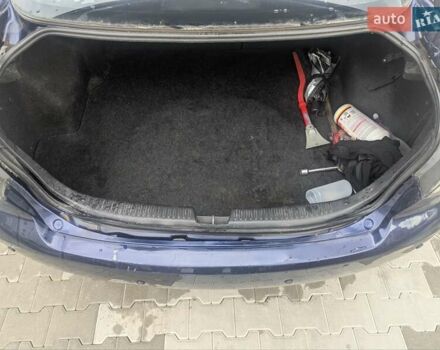 Синий Мазда 6, объемом двигателя 2 л и пробегом 182 тыс. км за 3500 $, фото 7 на Automoto.ua