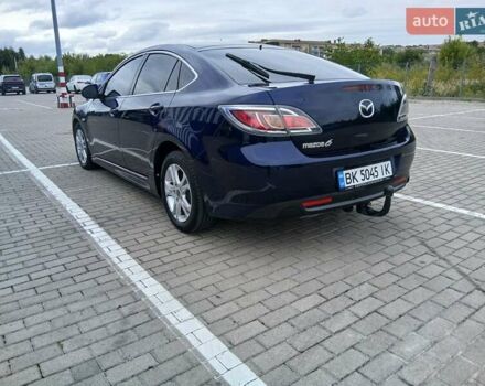 Синий Мазда 6, объемом двигателя 2.2 л и пробегом 250 тыс. км за 7300 $, фото 4 на Automoto.ua