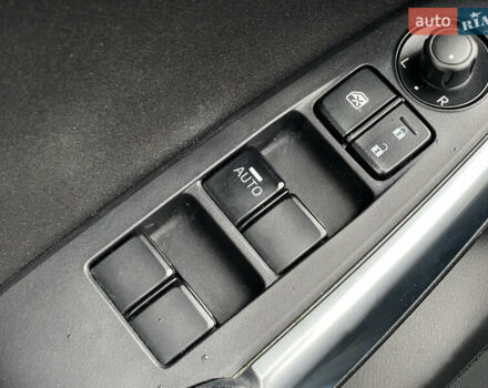 Синий Мазда 6, объемом двигателя 2.49 л и пробегом 240 тыс. км за 9450 $, фото 27 на Automoto.ua