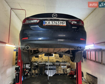 Синій Мазда 6, об'ємом двигуна 2.49 л та пробігом 256 тис. км за 10500 $, фото 26 на Automoto.ua
