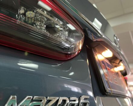 Синій Мазда 6, об'ємом двигуна 0 л та пробігом 129 тис. км за 13500 $, фото 5 на Automoto.ua