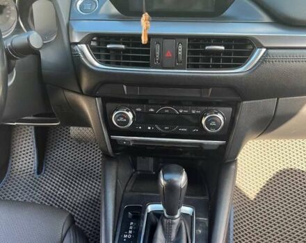 Синий Мазда 6, объемом двигателя 2.49 л и пробегом 227 тыс. км за 15000 $, фото 9 на Automoto.ua