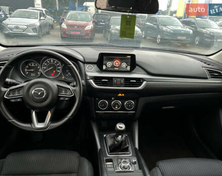 Синий Мазда 6, объемом двигателя 2.5 л и пробегом 334 тыс. км за 9900 $, фото 12 на Automoto.ua