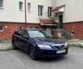 Синий Мазда 6, объемом двигателя 2 л и пробегом 281 тыс. км за 2650 $, фото 1 на Automoto.ua