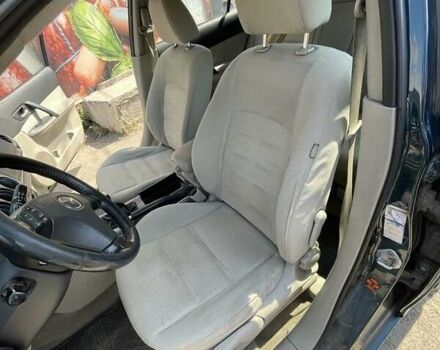 Синий Мазда 6, объемом двигателя 1.8 л и пробегом 330 тыс. км за 2700 $, фото 7 на Automoto.ua