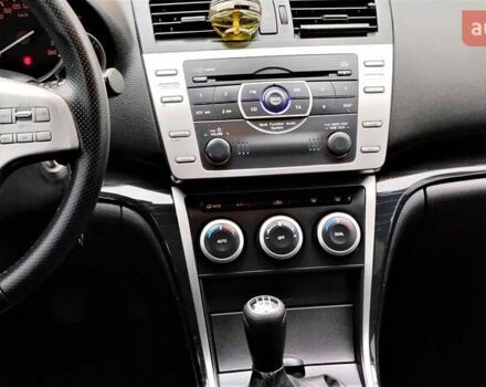 Синій Мазда 6, об'ємом двигуна 1.8 л та пробігом 211 тис. км за 6800 $, фото 19 на Automoto.ua