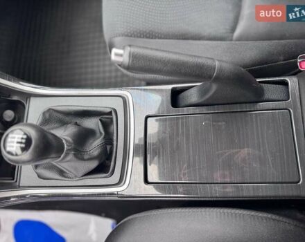 Синий Мазда 6, объемом двигателя 0 л и пробегом 185 тыс. км за 9000 $, фото 39 на Automoto.ua