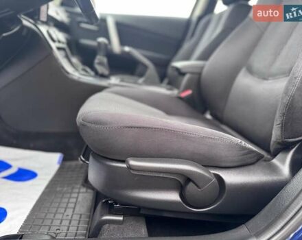 Синий Мазда 6, объемом двигателя 0 л и пробегом 185 тыс. км за 9000 $, фото 23 на Automoto.ua