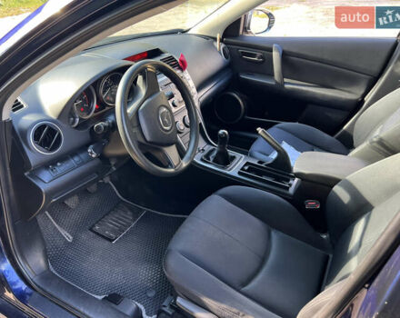 Синий Мазда 6, объемом двигателя 2 л и пробегом 360 тыс. км за 6600 $, фото 2 на Automoto.ua