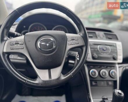 Синий Мазда 6, объемом двигателя 0 л и пробегом 185 тыс. км за 9000 $, фото 1 на Automoto.ua