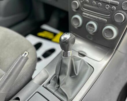 Синий Мазда 6, объемом двигателя 1.8 л и пробегом 199 тыс. км за 4400 $, фото 15 на Automoto.ua