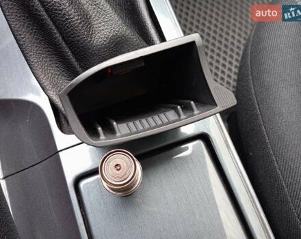 Синій Мазда 6, об'ємом двигуна 2 л та пробігом 300 тис. км за 3800 $, фото 22 на Automoto.ua