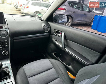 Синий Мазда 6, объемом двигателя 1.8 л и пробегом 268 тыс. км за 4600 $, фото 23 на Automoto.ua