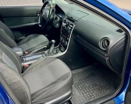 Синій Мазда 6, об'ємом двигуна 2 л та пробігом 268 тис. км за 3999 $, фото 5 на Automoto.ua