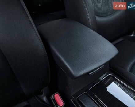 Синий Мазда 6, объемом двигателя 2 л и пробегом 174 тыс. км за 9900 $, фото 47 на Automoto.ua