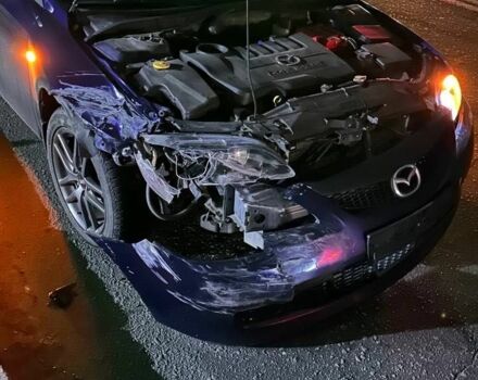 Синий Мазда 6, объемом двигателя 2 л и пробегом 240 тыс. км за 3000 $, фото 1 на Automoto.ua