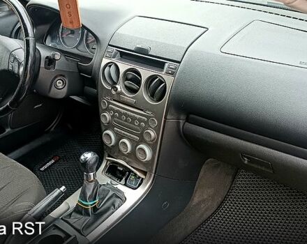 Зеленый Мазда 6, объемом двигателя 2 л и пробегом 358 тыс. км за 3580 $, фото 4 на Automoto.ua