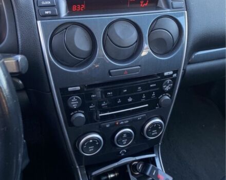 Зелений Мазда 6, об'ємом двигуна 2 л та пробігом 230 тис. км за 3700 $, фото 2 на Automoto.ua