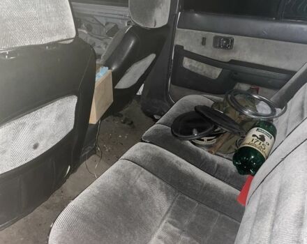 Білий Мазда 626, об'ємом двигуна 2 л та пробігом 320 тис. км за 359 $, фото 5 на Automoto.ua