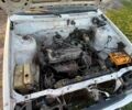 Белый Мазда 626, объемом двигателя 2 л и пробегом 350 тыс. км за 291 $, фото 2 на Automoto.ua