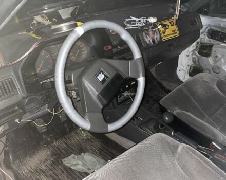 Білий Мазда 626, об'ємом двигуна 2 л та пробігом 320 тис. км за 359 $, фото 4 на Automoto.ua