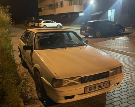 Білий Мазда 626, об'ємом двигуна 2 л та пробігом 320 тис. км за 359 $, фото 1 на Automoto.ua