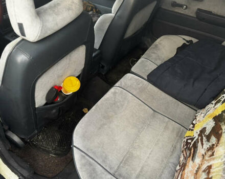 Белый Мазда 626, объемом двигателя 1.6 л и пробегом 380 тыс. км за 1300 $, фото 11 на Automoto.ua