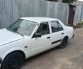 Белый Мазда 626, объемом двигателя 2 л и пробегом 2 тыс. км за 550 $, фото 2 на Automoto.ua