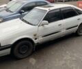Белый Мазда 626, объемом двигателя 2 л и пробегом 400 тыс. км за 600 $, фото 1 на Automoto.ua