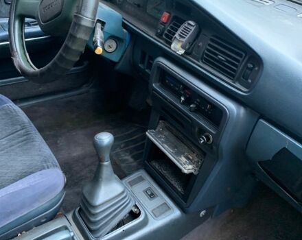 Мазда 626 1990 у Фастове на Automoto.ua Білий Мазда 626, об'ємом двигуна 2 л та пробігом 300 тис. км за 440 $, фото 5 на Automoto.ua