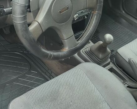 Білий Мазда 626, об'ємом двигуна 2 л та пробігом 260 тис. км за 800 $, фото 6 на Automoto.ua