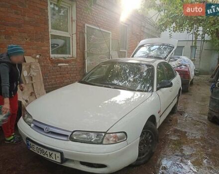 Білий Мазда 626, об'ємом двигуна 2 л та пробігом 350 тис. км за 1000 $, фото 2 на Automoto.ua