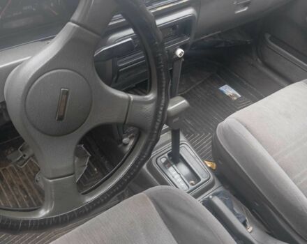 Білий Мазда 626, об'ємом двигуна 2 л та пробігом 340 тис. км за 500 $, фото 3 на Automoto.ua