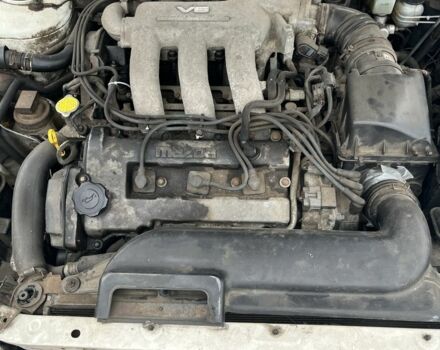 Білий Мазда 626, об'ємом двигуна 2.5 л та пробігом 327 тис. км за 300 $, фото 1 на Automoto.ua