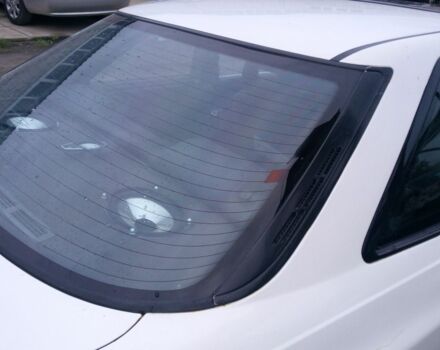 Белый Мазда 626, объемом двигателя 2 л и пробегом 360 тыс. км за 1600 $, фото 12 на Automoto.ua