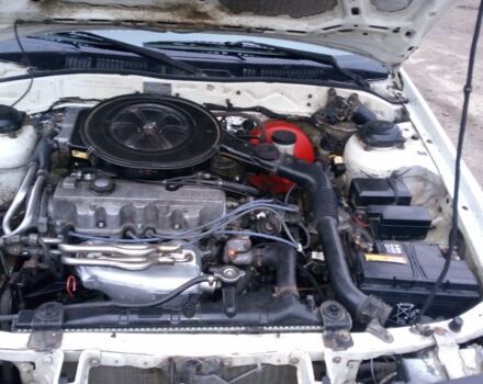 Белый Мазда 626, объемом двигателя 2 л и пробегом 360 тыс. км за 1800 $, фото 8 на Automoto.ua