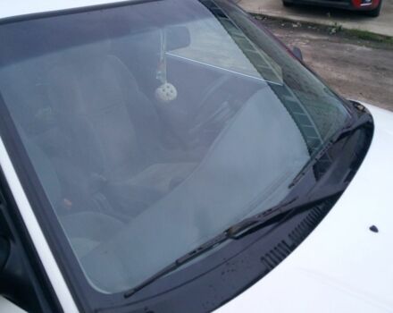 Белый Мазда 626, объемом двигателя 2 л и пробегом 360 тыс. км за 1800 $, фото 18 на Automoto.ua