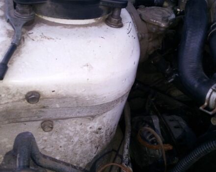 Белый Мазда 626, объемом двигателя 2 л и пробегом 360 тыс. км за 1800 $, фото 7 на Automoto.ua