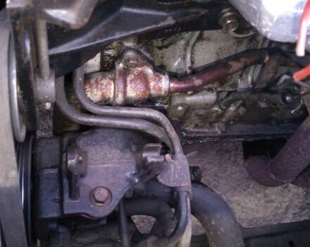 Белый Мазда 626, объемом двигателя 2 л и пробегом 360 тыс. км за 1800 $, фото 10 на Automoto.ua