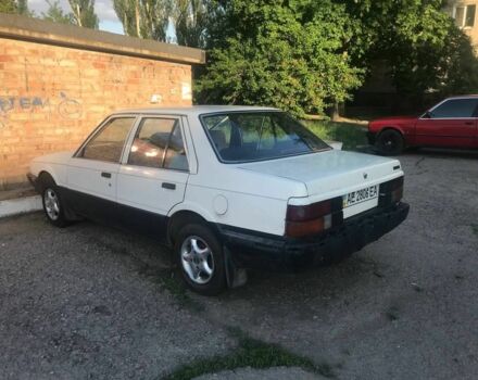 Белый Мазда 626, объемом двигателя 0 л и пробегом 100 тыс. км за 1400 $, фото 1 на Automoto.ua