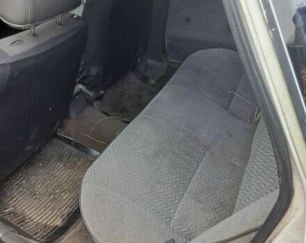 Белый Мазда 626, объемом двигателя 2 л и пробегом 1 тыс. км за 831 $, фото 5 на Automoto.ua