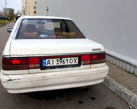 Белый Мазда 626, объемом двигателя 1.8 л и пробегом 0 тыс. км за 1250 $, фото 4 на Automoto.ua