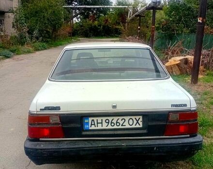 Білий Мазда 626, об'ємом двигуна 2 л та пробігом 300 тис. км за 450 $, фото 2 на Automoto.ua