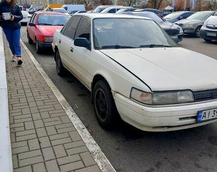 Белый Мазда 626, объемом двигателя 1.8 л и пробегом 0 тыс. км за 1250 $, фото 2 на Automoto.ua