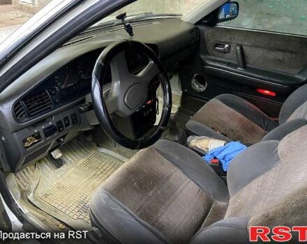 Белый Мазда 626, объемом двигателя 2 л и пробегом 356 тыс. км за 2200 $, фото 2 на Automoto.ua