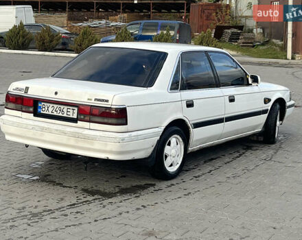 Белый Мазда 626, объемом двигателя 1.98 л и пробегом 300 тыс. км за 1100 $, фото 2 на Automoto.ua