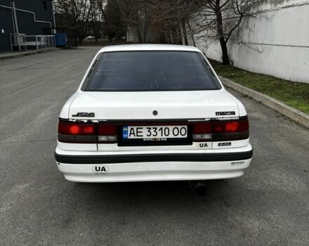 Белый Мазда 626, объемом двигателя 2 л и пробегом 412 тыс. км за 2500 $, фото 5 на Automoto.ua