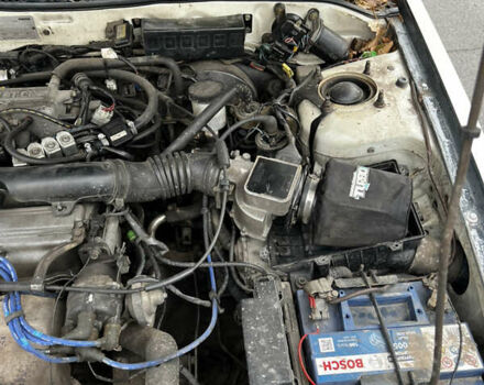 Білий Мазда 626, об'ємом двигуна 2 л та пробігом 412 тис. км за 2500 $, фото 3 на Automoto.ua