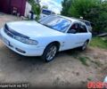Белый Мазда 626, объемом двигателя 2 л и пробегом 315 тыс. км за 900 $, фото 1 на Automoto.ua